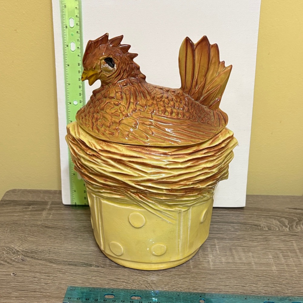 Rustic Brown and Yellow Hen Storage Basket